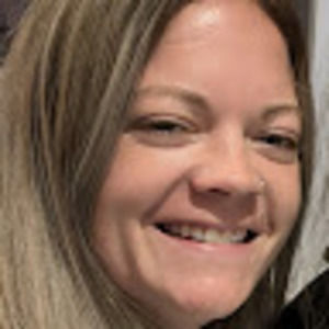 Meet your Posher, Miss selina